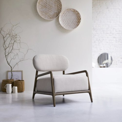 soldes hiver maisons du monde Fauteuil en mindi massif design épuré moderne