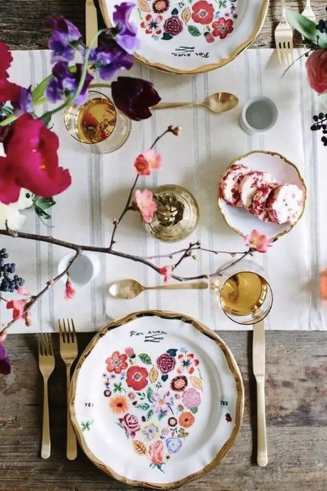 assiettes couleurs dessins esprit estival été fleur fait main peinture