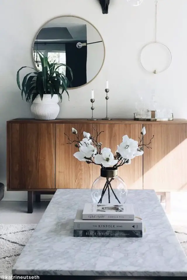decoration table basse fleur fraiche blanc simple minimaliste moderne