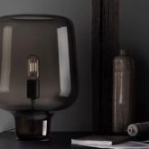 ou trouver lampe en verre moderne teinté gris élégant chic design