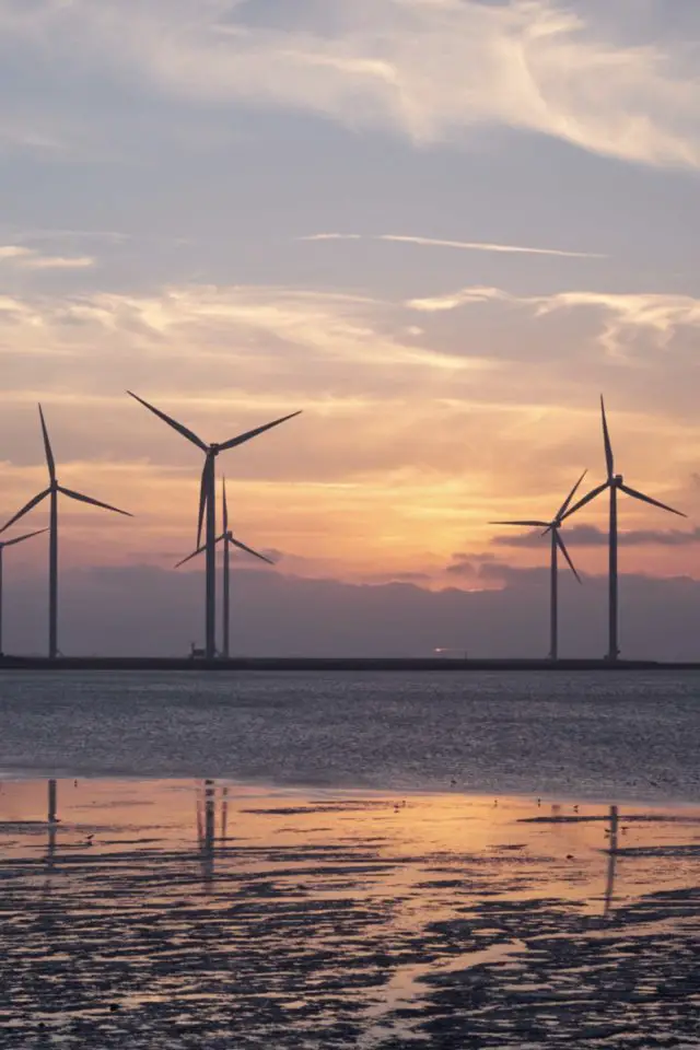 habitat plus responsable energie verte éolienne hydraulique conséquences greenwashing prix propagande