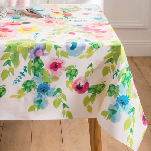 deco textile table printemps blancheporte  Nappe toile cirée imprimée fleurs