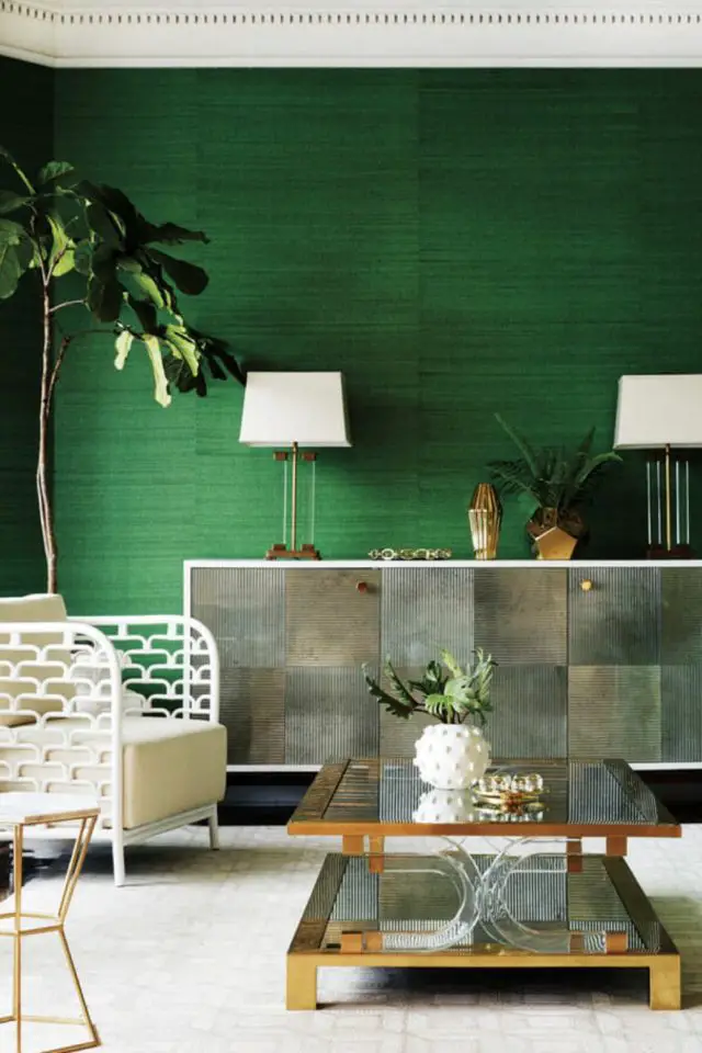 decor sejour vert moderne exemple papier peint salon meuble clair