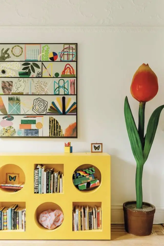 decoration interieure inspiration pop art moderne meuble coloré géométrique grande tulipe 