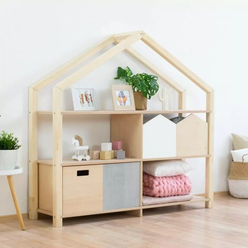 chambre enfant design rangement Etagère pour enfant en bois forme cabane