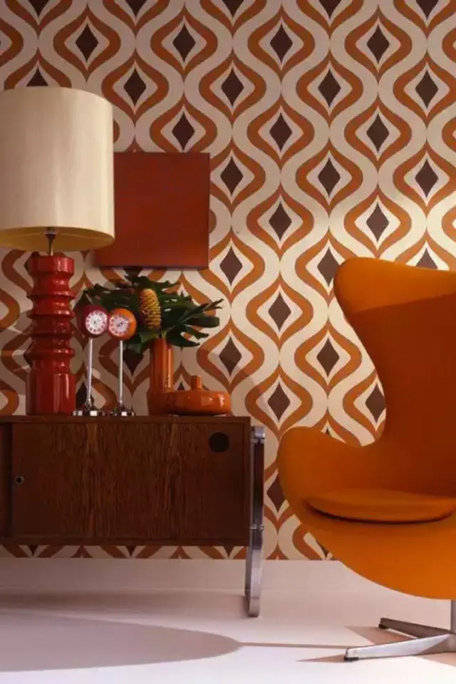 revetement mur salon design Papier peint vintage beige orange marron Triton orange