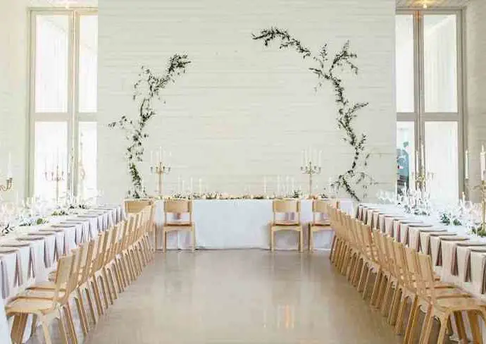 deco mariage salle table simple minimal chic exemple réception idée à copier