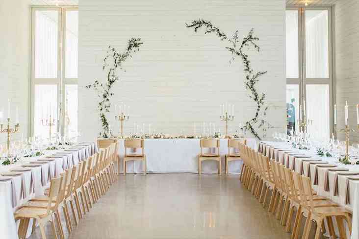 deco mariage salle table simple minimal chic exemple réception idée à copier