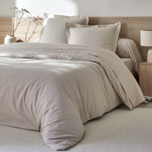chambre adulte linge de lit minimaliste moderne Linge de lit uni percale couleur sable