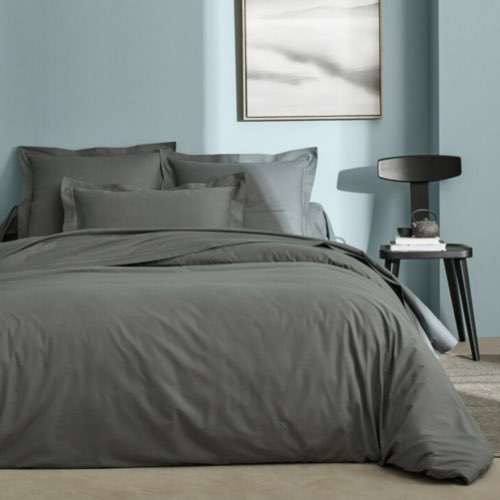 chambre adulte linge de lit minimaliste moderne Linge de lit uni percale