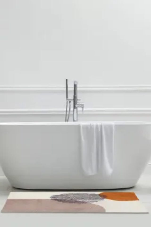 deco accessoire tissu salle de bain Tapis en coton fantaisie beige et taupe 60x120cm motif abstrait tendance