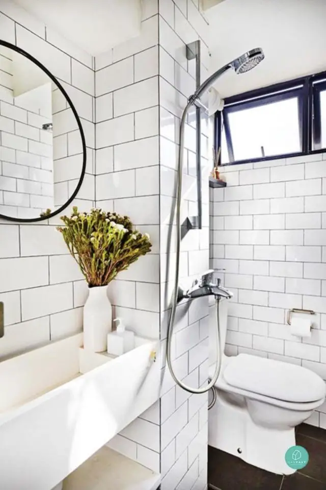 economiser eau chez soi conseils salle de bain moderne douche toilette baignoire vasque appartement plus durable petit geste faciles