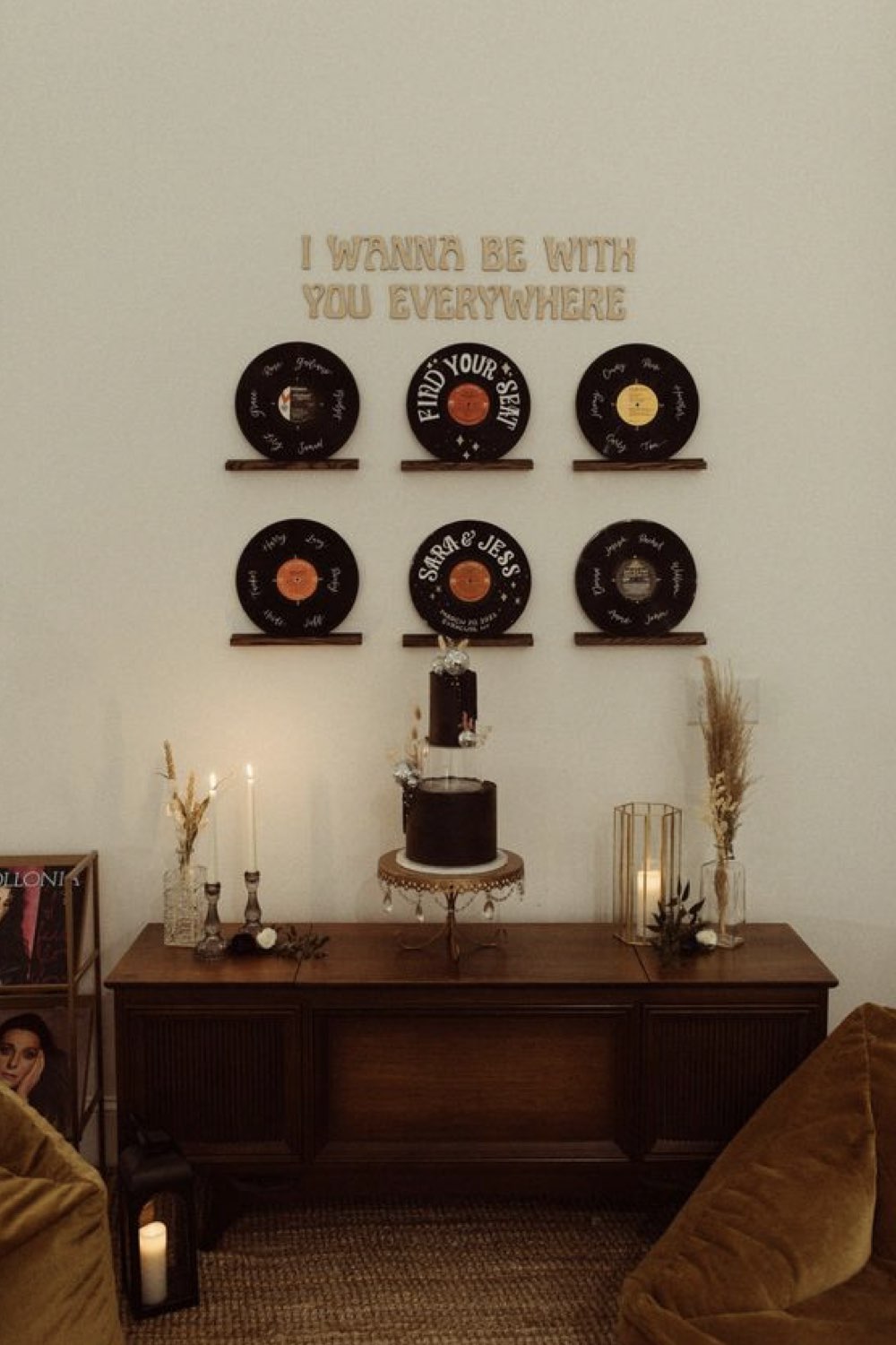 idee mariage theme rock n roll décoration buffet gâteau vinyle facile à faire