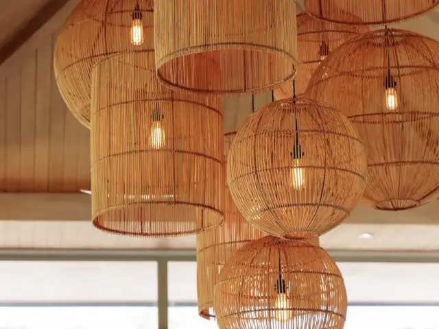 logement vacances exception thailande décoration luminaire bambou suspensions