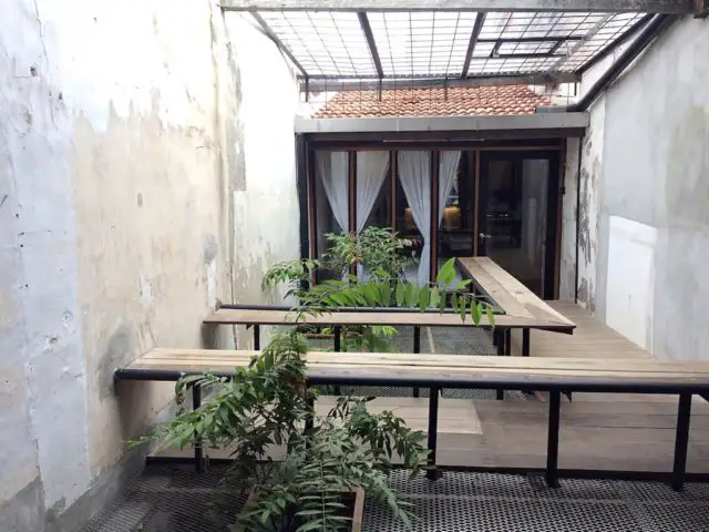 logement vacances traditionnel malaisie malaka patio intérieur étage puit de lumière shop-house