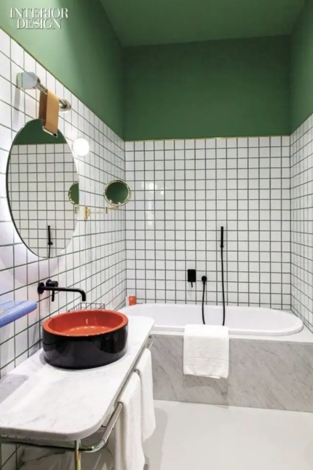 renovation carrelage joint couleur exemple salle de bain moderne blanche et vert sauge