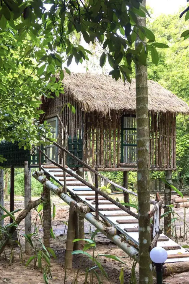 villa vacances famille Inde kerala cabane poulailler sur pilotis bambou