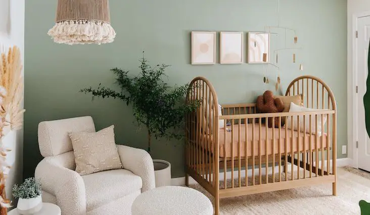 chambre bebe tendance decoration couleur deco murale mobilier ambiance douce et cosy