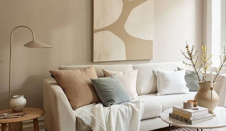 decorer son interieur avec couleur ecru salon séjour peinture meuble accessoire neutre objet decoratifs