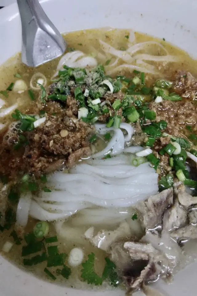 decouvrir luang prabang nord laos bonnes adresses restaurants locaux et occidentaux pas cher