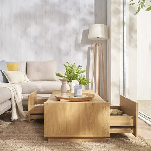 meuble malin petit appartement studio gain de place Table basse rectangulaire avec rangements 2 tiroirs finition bois clair chêne L120 cm