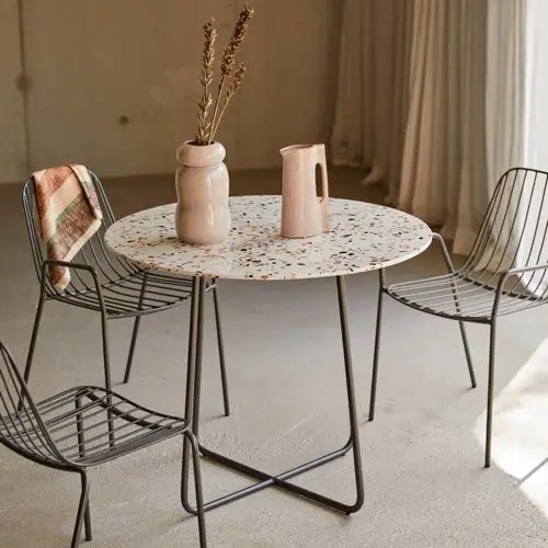 ou trouver meuble deco en terrazzo Table ronde en terrazzo premium et métal brown 4 pers