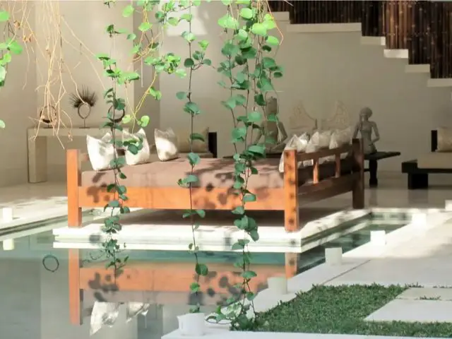 vacances indonesie hebergement exception luxe villa avec piscine famille plusieurs chambres espace extérieur piscine repos