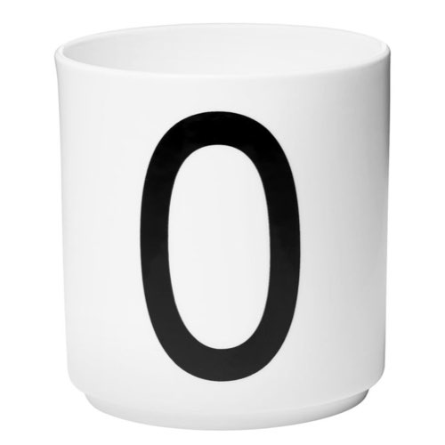 vaisselle design noir et blanc Mug A-Z céramique blanc / Porcelaine - Lettre O