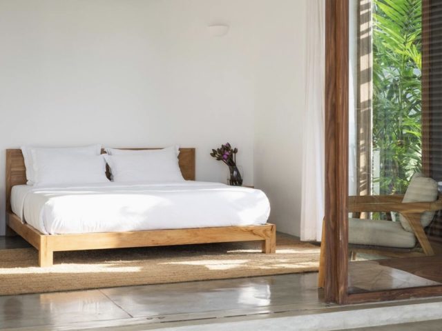 voyage sri lanka hebergement dexception décor de chambre simple et chic en bois