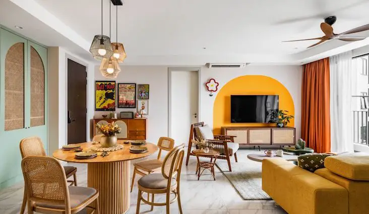 appartement colore et tendance exemple salon séjour ouvert cuisine espace repas cannage couleur texture coup de coeur