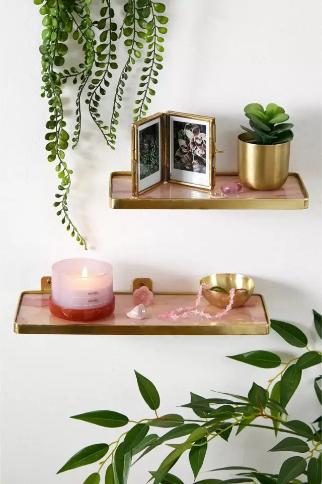 decoration salon moderne tendance jeune pas cher Petite étagère murale en agate rose