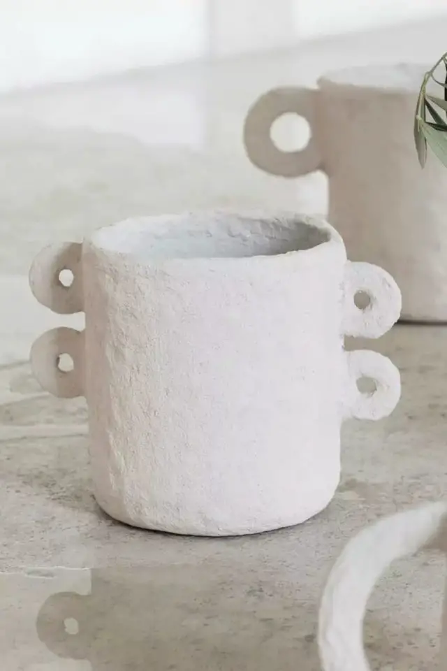 decoration slow design papier mache Pot décoratif en papier mâché blanc