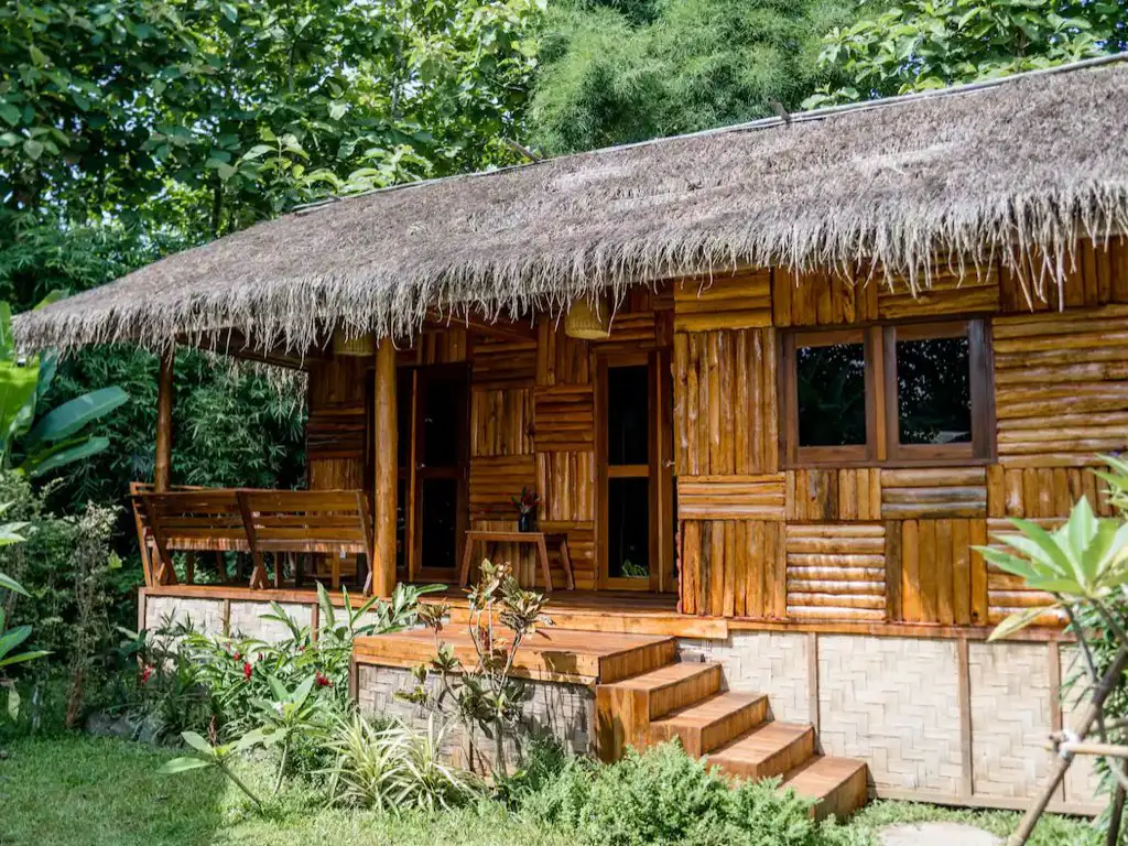 hebergement insolite voyage Luang Prabang bungalow écolodge près de l'aéroport