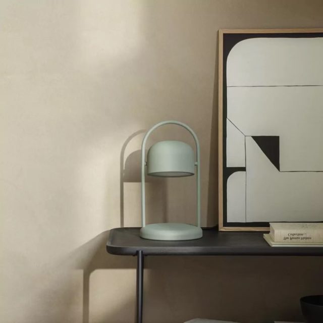 lampe de chevet design minimal Lampe de table en acier pine 16 x 40 cm