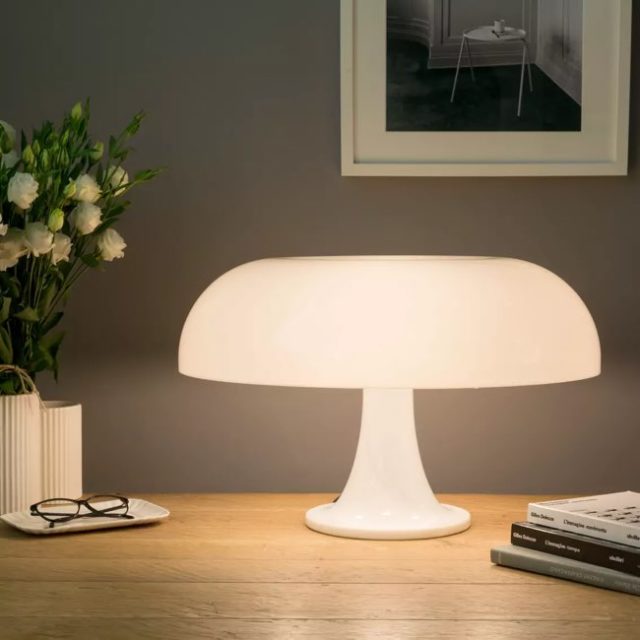 lampe de chevet design minimal Lampe à poser blanche