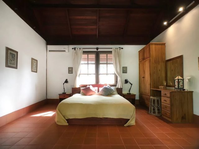 location touriste bnb luxe laos vientiane chambre locale confortable