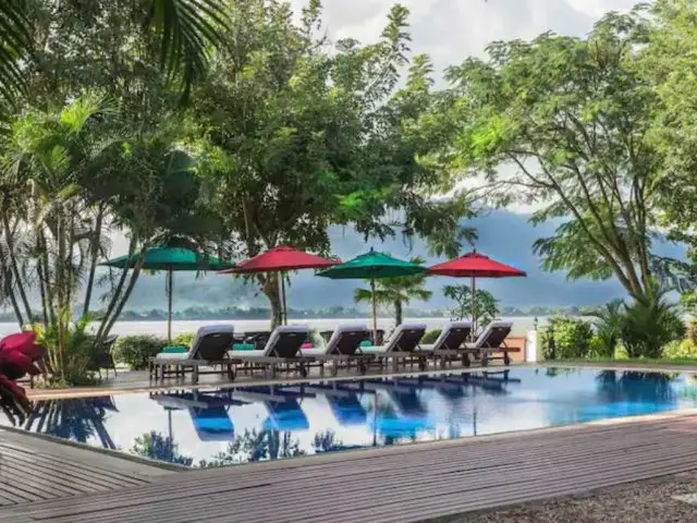 voyage vacances hebergement luxe Don Daeng avec piscine confort sud du pays