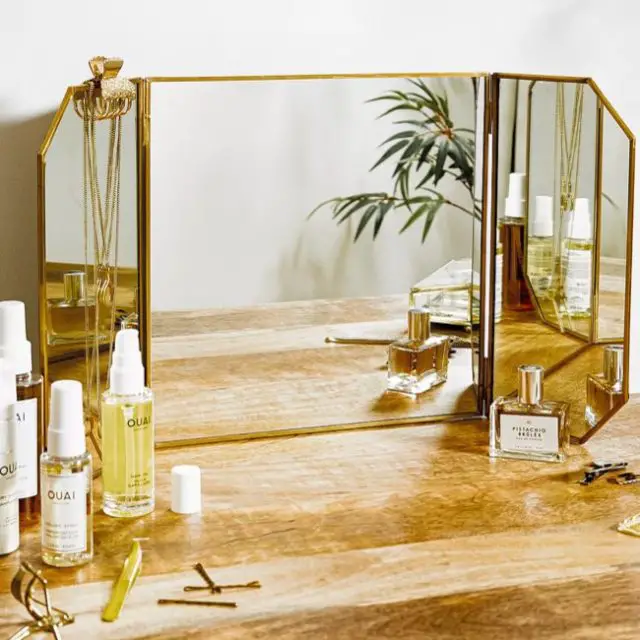 cadeau deco original Miroir pour coiffeuse avec cadre doré
