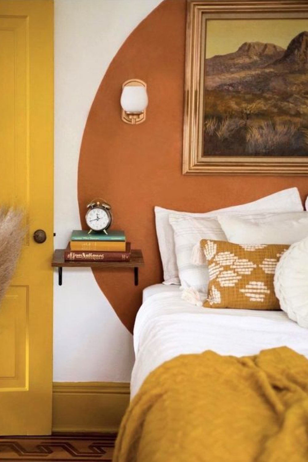 creer touche de couleur deco exemple chambre à coucher chaleureuse palette automnale orange ocre jaune cosy