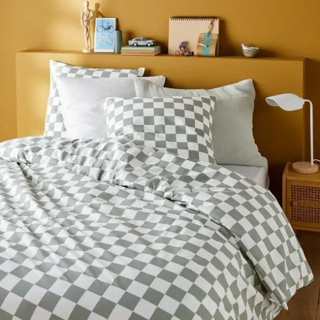 ou trouver decoration motif damier pas cher Parure de lit coton vert et blanc