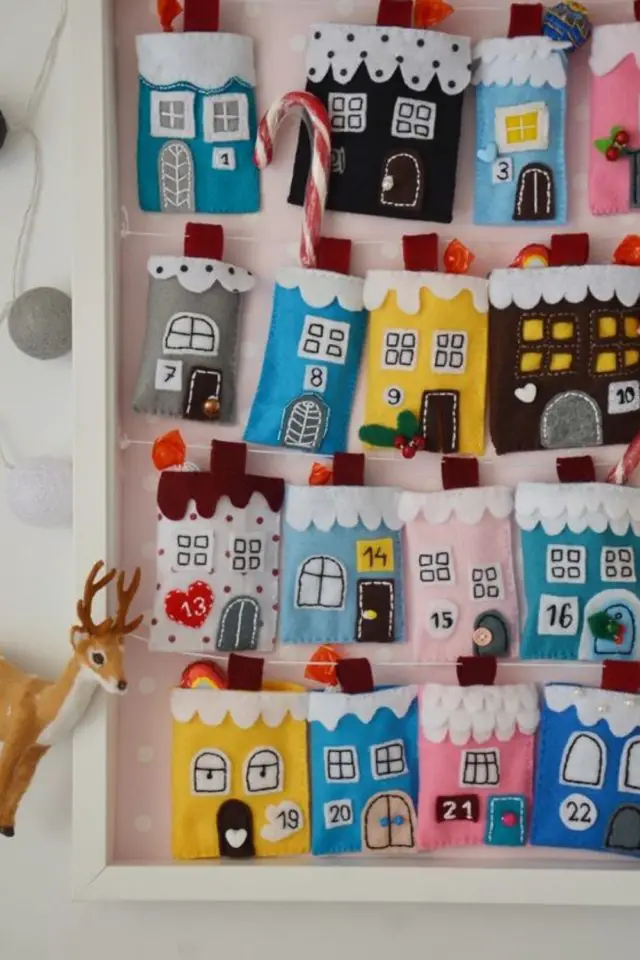 loisirs creatifs calendrier avent noel enfant couleur maisonnette papier pochette customisée