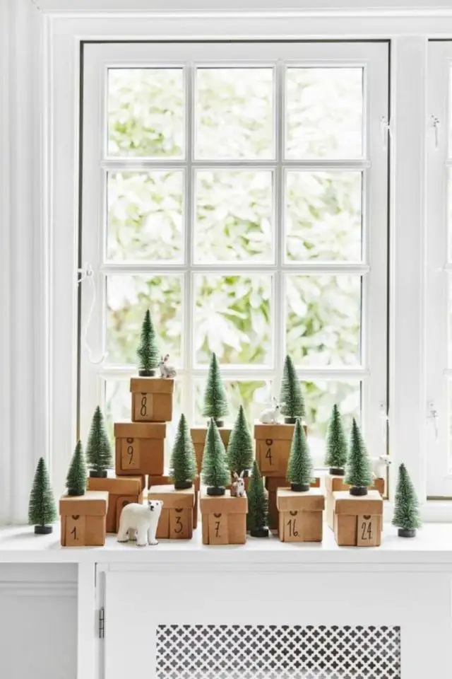 loisirs creatifs calendrier avent noel petites boites en carton décorée sapin rebord de fenêtre