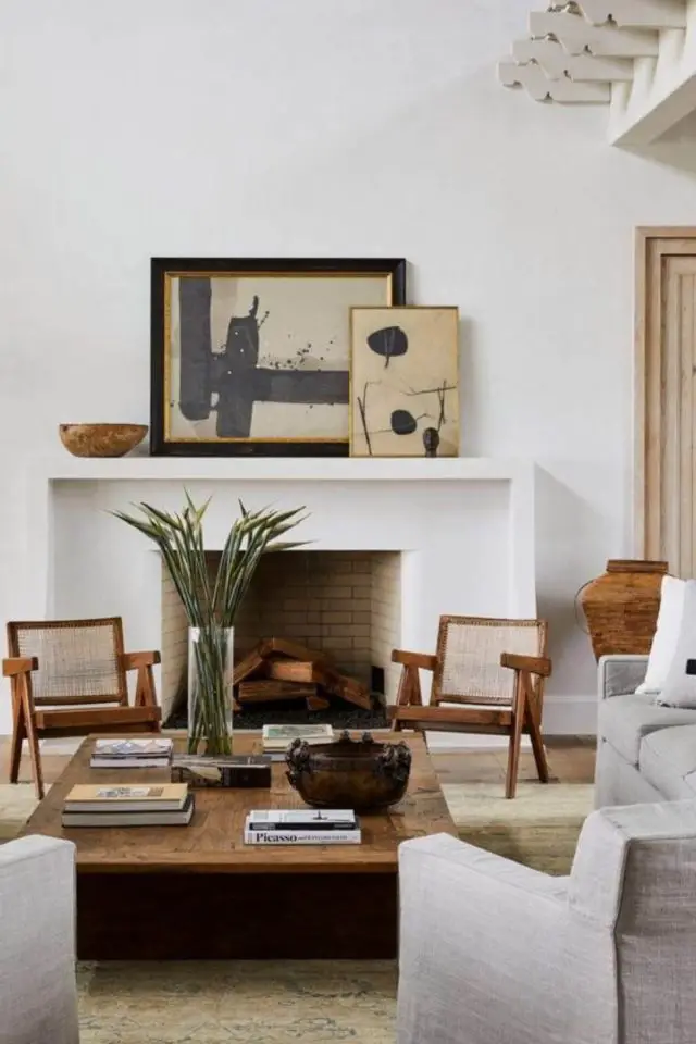 ameliorer confort salon fauteuil vintage en cannage cheminée style wabi sabi