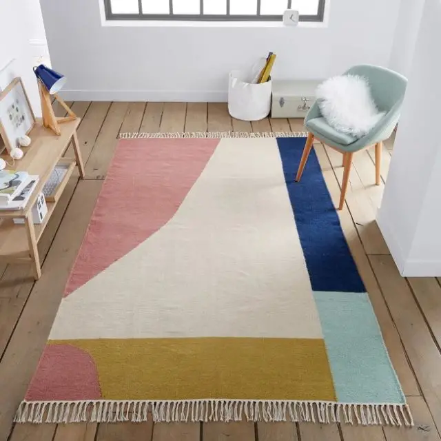 decoration textile esprit funky Tapis tissé plat kilim en laine