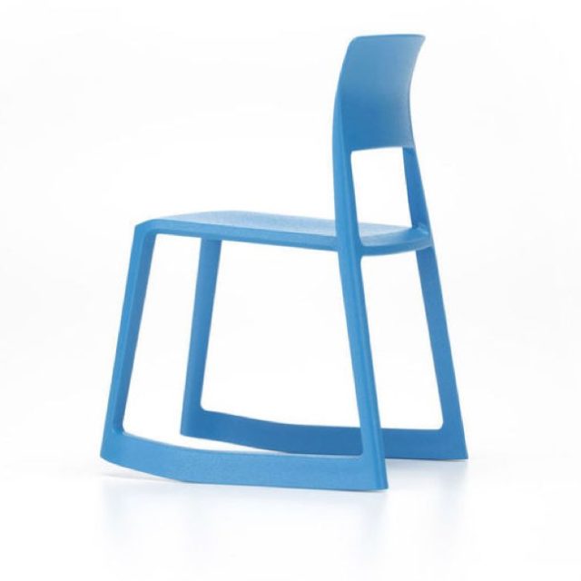 objets decoratifs design funky MINIATURE TIP TON PLASTIQUE BLEU - VITRA