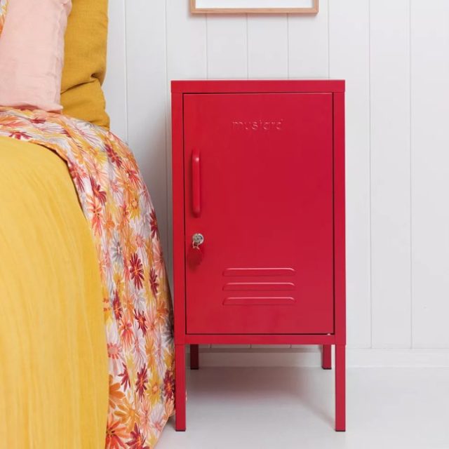 petit meuble colore funky Petit casier rouge coquelicot