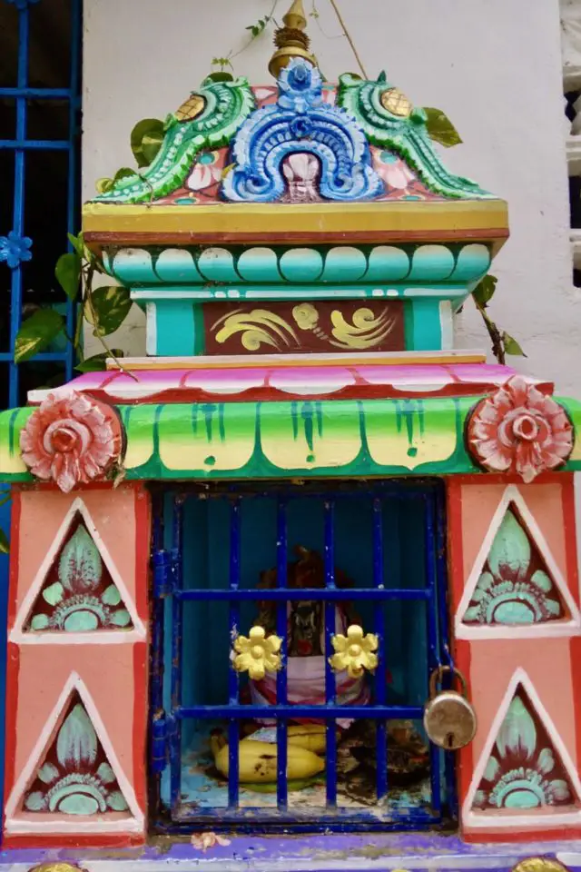 voyage Inde tamil nadu 2023 petit temple ganesh couleur Mahabalipuram