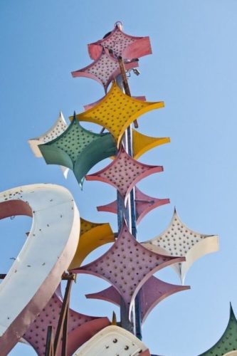 Le style Googie, une architecture inspirée de la conquête spatiale ...