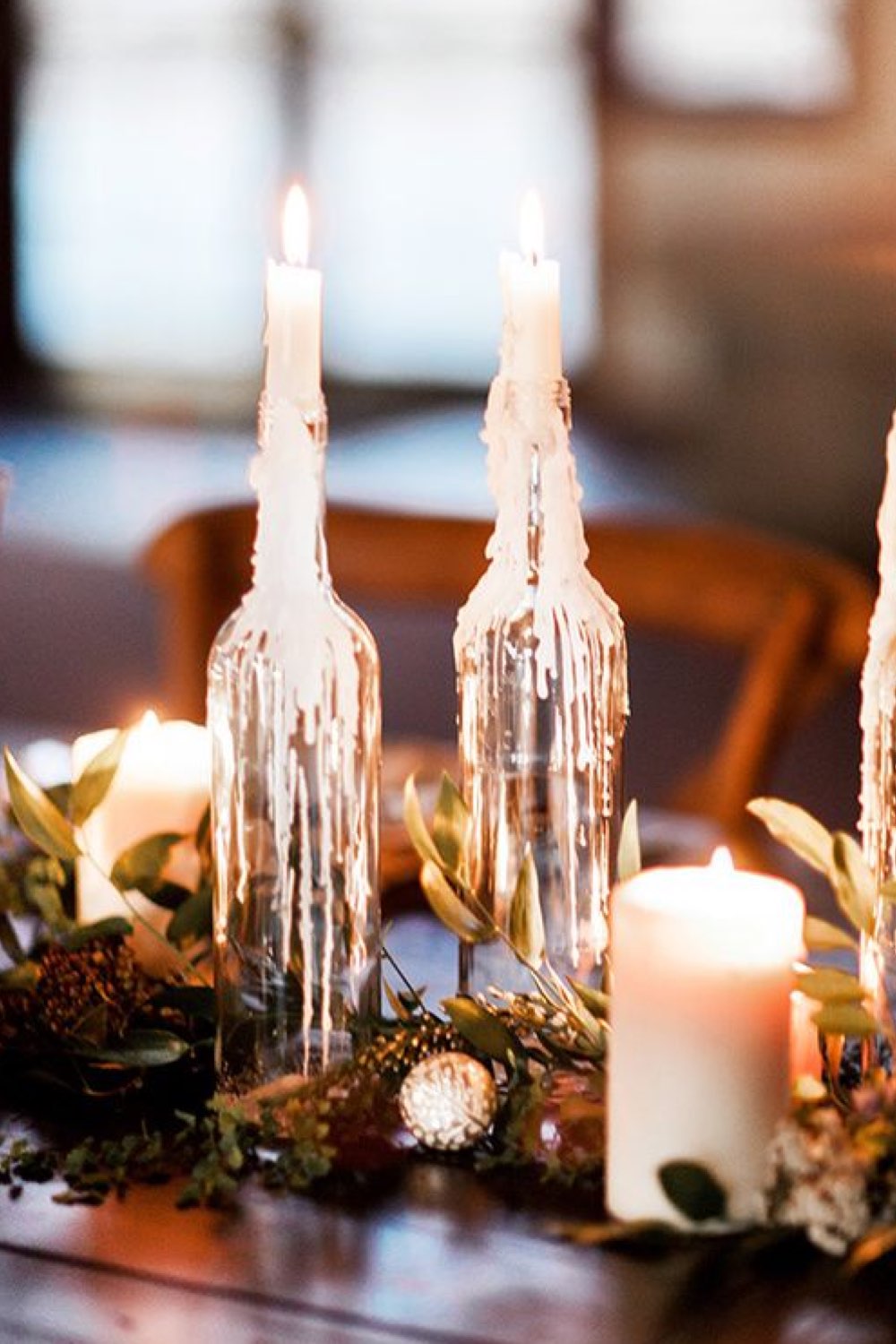 decoration mariage feerie hiver idée récup bouteille en verre transparent bougeoir pas cher