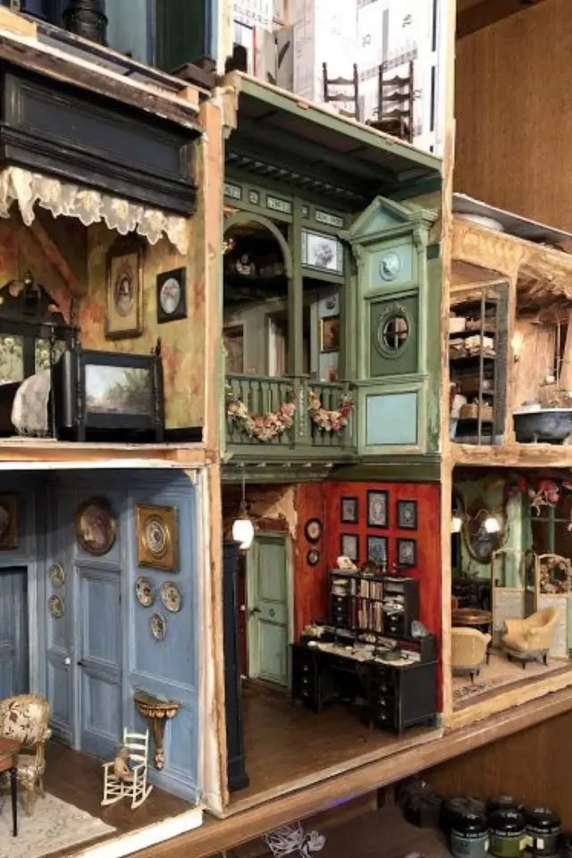 maison miniature loisirs creatifs adulte maison de poupée style victorien 18ème siècle Belle Epoque
